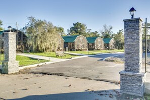 Interior - Bayou Cabin w/ Heated Pool Access Near Nola! (Marrero)