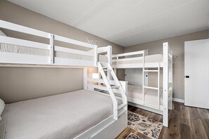 3 chambres, fer et planche à repasser, Wi-Fi gratuit