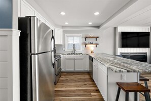 Fridge, microwave, coffee/tea maker - Ocean Block Luxury | Fully Renovated Retreat (Ocean City)