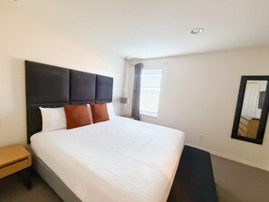 Apartment | 3 bedrooms, Internet - Upstay Spacious 3BR Home w Resort Access (Kissimmee)