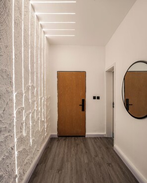 Superior Apartment, 3 Bedrooms, Balcony | Living area - George Residence SDA Court Ikoyi (Lagos)