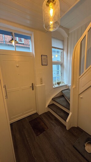 Interior - Beautiful vacation home with garden in the old town and private parking space (Lübeck)
