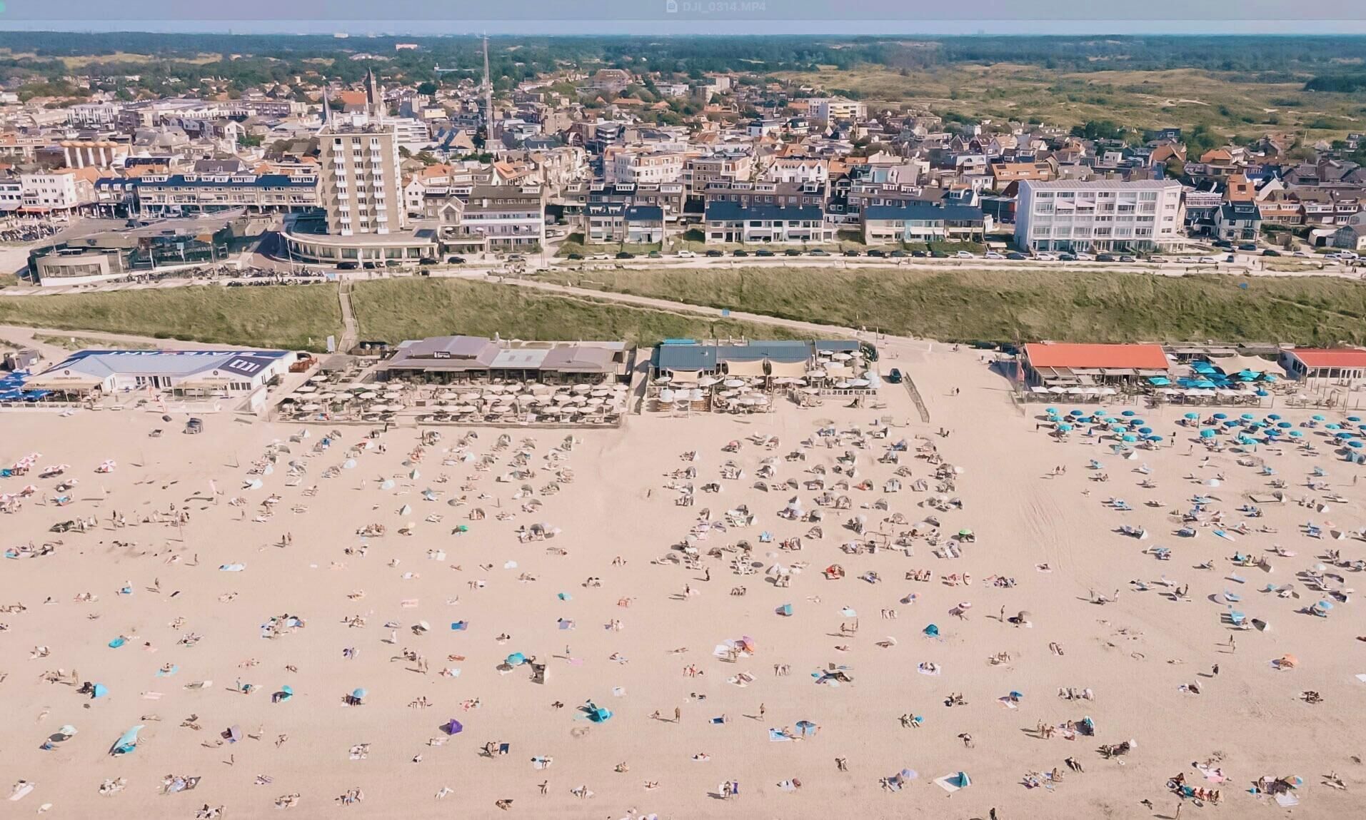 Vlak bij het strand