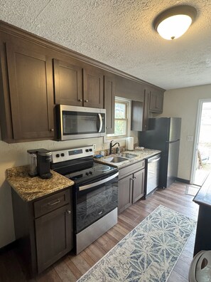 อพาร์ทเมนท์, 1 ห้องนอน | ครัวส่วนตัว | ตู้เย็น, เตาอบ, เครื่องชงกาแฟ/ชา, เตาปิ้งขนมปัง