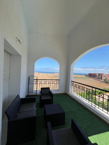 El Mansouria Résidence Ricoflores Beach: sea view and swimming pool