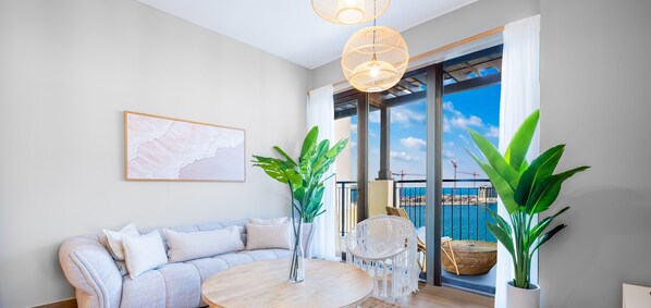 Apartment, Sea View | Living area