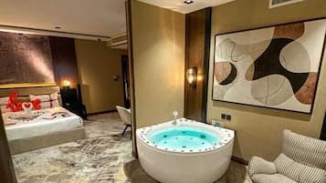 Presidential Suite, 1 Bedroom, Kitchenette, City View | 1 bedroom, premium bedding, memory-foam beds, in-room safe