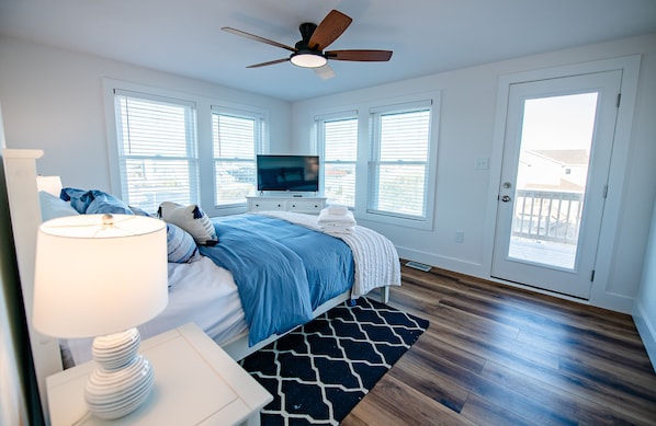 6 bedrooms, desk, iron/ironing board, WiFi - "What A Great Location" - Oceanview Home, Steps to Beach, Bike/Walk To Fun/Food! (Kitty Hawk)