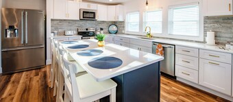 "What A Great Location" - Oceanview Home, Steps to Beach, Bike/Walk To Fun/Food!