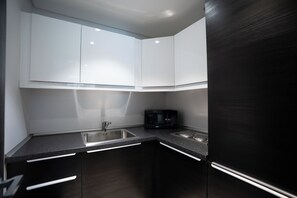 Microwave, stovetop
