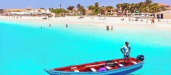 2bed-vila-verde Sal Cape Verde-balcony-pool