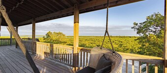 Starlight Serenity - Hideaway with Stunning Views