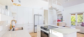 Starlight Serenity - Hideaway with Stunning Views
