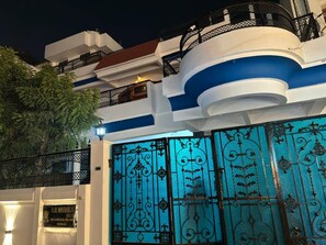 Voorkant van accommodatie