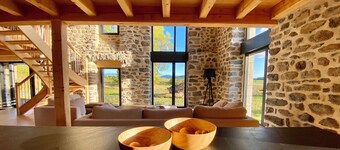 Restored farmhouse at 1200 m'in the heart of Prés Hauts du Mezenc 