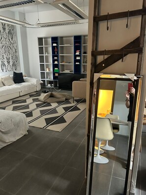 2 chambres, fer et planche Ă repasser, Wi-Fi, draps fournis