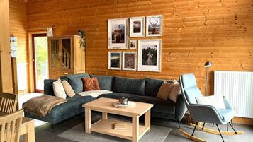 Smart-TV, Kamin, DVD-Player, Stereoanlage