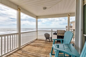 Property grounds - Simple Pleasures, Gulf Beachfront, 3 Bedroom, 2 Bath (Dauphin Island)