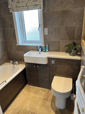 Hair dryer, towels, soap, toilet paper - 5 Beechcroft Cottage, Seahouses Northumberland near Bamburgh (Seahouses)