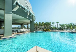 A heated pool - 🌊Stunning Beach Views-5 Pools-Laketown Wharf 1608-Turtle Tower🌊 (Panama City Beach)