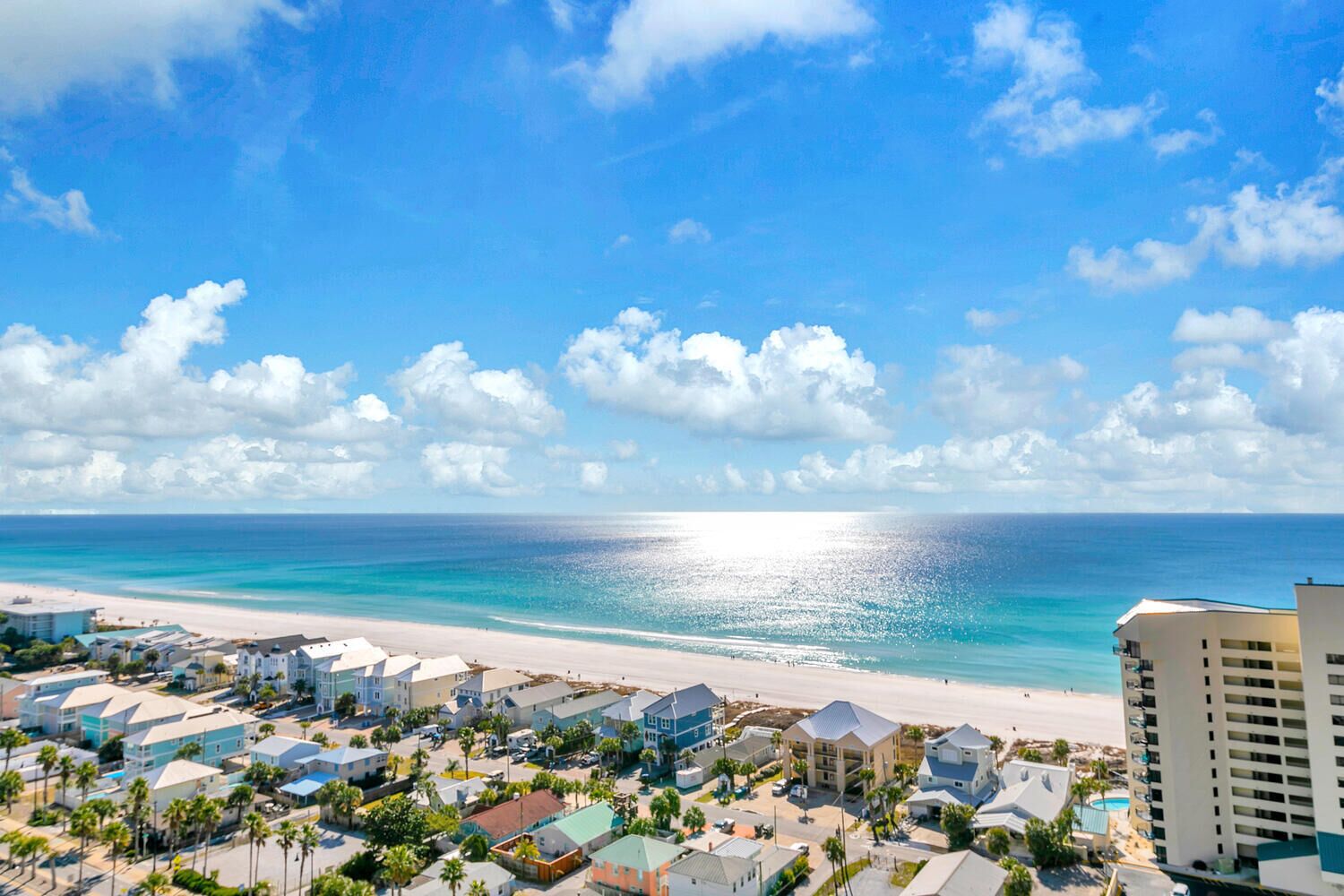 Una spiaggia nelle vicinanze