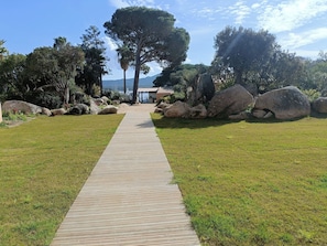 Property grounds - New 2-4 pers apartment with loggia -Heated pool- seaside- near Bonifacio (Pianottoli-Caldarello)