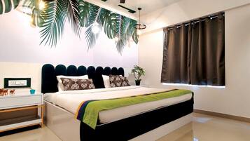 Apartamento básico | 1 dormitorio, escritorio, ropa de cama