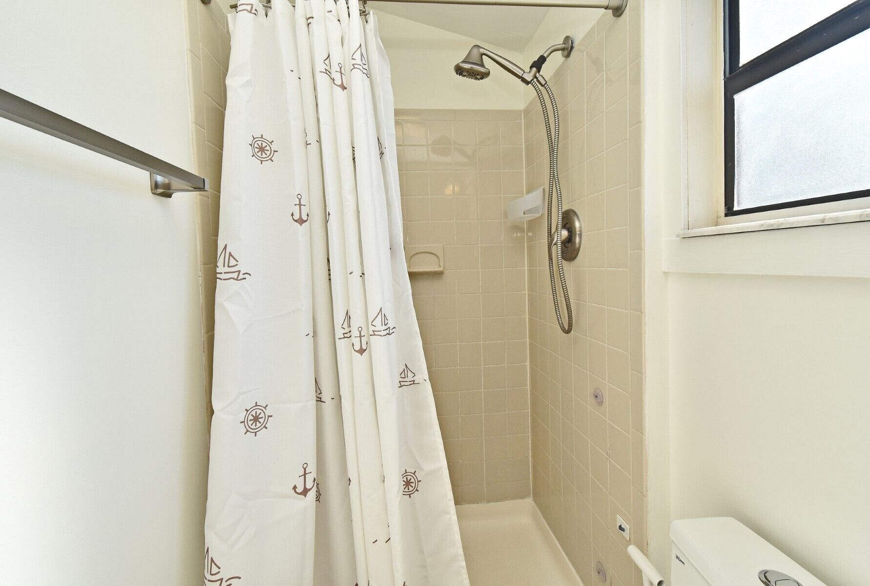 Shower, towels, soap, shampoo