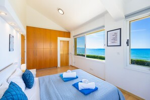3 bedrooms, iron/ironing board, travel crib, WiFi