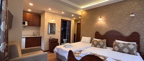 Estudio Deluxe | 1 habitación, caja de seguridad en la habitación y insonorización