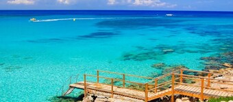 Villa Olympia - Two Bedroom Villa, Sleeps 5