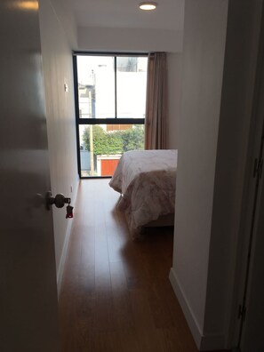 2 chambres, fer et planche Ă repasser, Wi-Fi, literie fournie