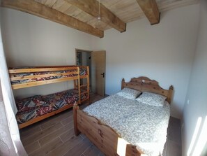 2 chambres, Wi-Fi, draps fournis