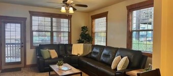 Escape to Teton Valley! Beautiful new 3-bedroom condo in charming Driggs, Idaho