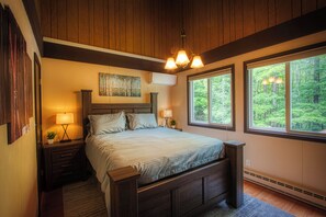 3 chambres, coffre-fort, fer et planche à repasser, lit de bébé portatif