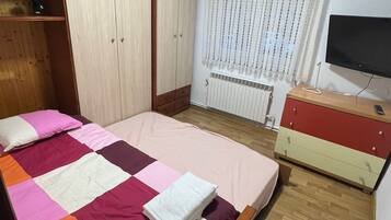 3 Schlafzimmer, Bügeleisen/Bügelbrett, WLAN, Bettwäsche