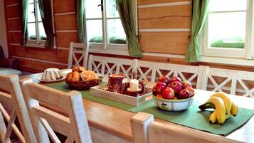 Villa | Dining