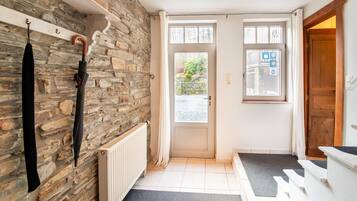 House | Reception