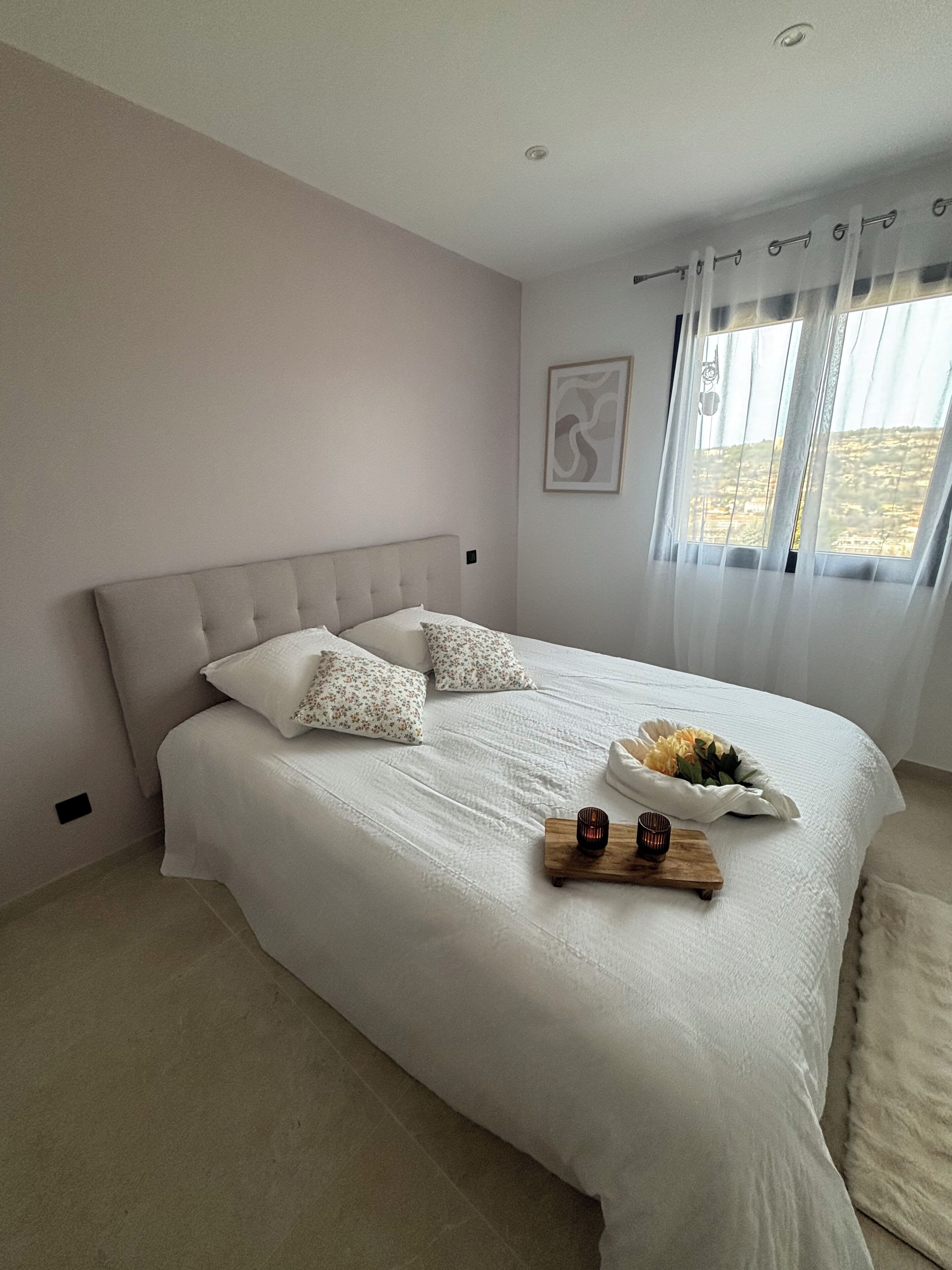 4 chambres, fer et planche à repasser, lit parapluie, Wi-Fi gratuit