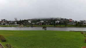 Front of property - Palazzo Lake Gregory (Nuwara Eliya)