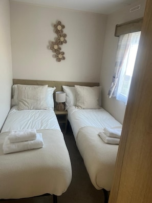 3 chambres, fer et planche à repasser, lit parapluie, Wi-Fi