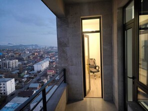Exterior - 2 Bedroom Brand New Flat (Yerevan)