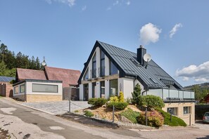 Villa | Exterior - Villa in Radvanice With hot tub (Radvanice)