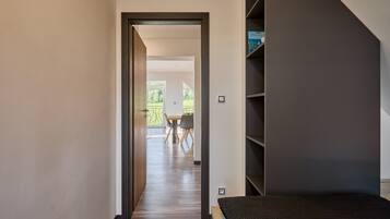 Villa | 4 bedrooms, individually furnished