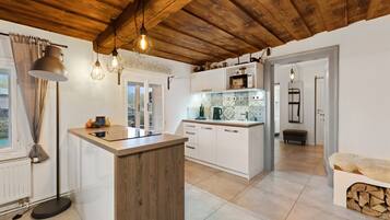 Biệt thự | Bếp riêng