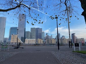 Room - The City Song in Rotherhithe (London)