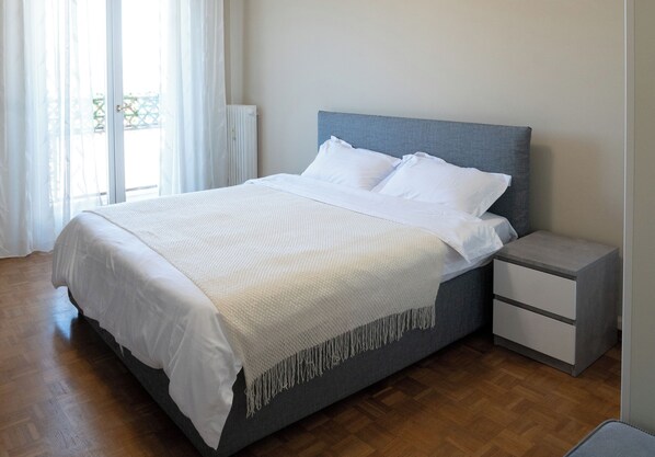 2 bedrooms, WiFi, bed sheets