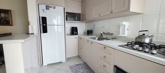 Reformado - 80m da Praia - Piscina - Churrasqueira