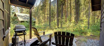 Rustic One Bedroom Cabin