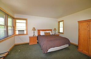 2 bedrooms - Rustic Two Bedroom Cabin (Mazama)